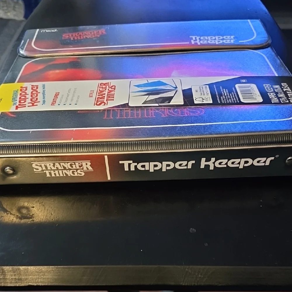 Mead Stranger Things Trapper Keeper - Black and Red